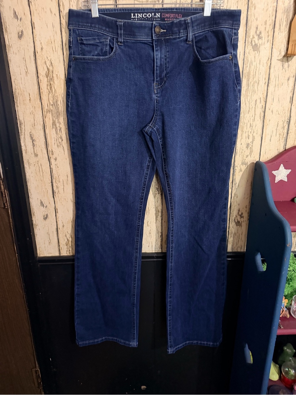 Lincoln Outfitters Comfort Flex Women’s Jeans Size 14 Regular Dark Wash